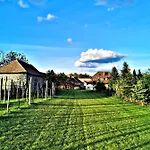 Bakonyi Kis-lak Case de vacanță Bakonykoppány